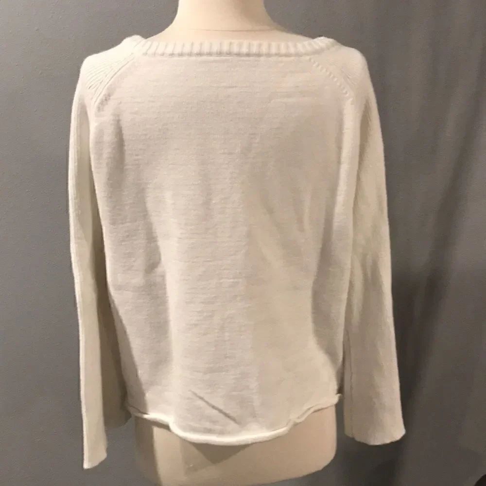 White Sweater   - Picture 3 of 4